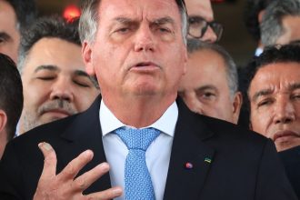 termina-cirurgia-de-bolsonaro-para-bloquear-nervo-do-diafragma