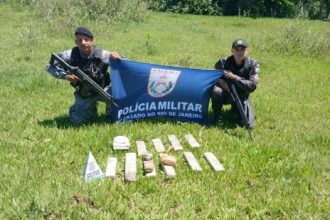 policia-apreende-cerca-de-11-kg-de-maconha-no-parque-santa-rosa,-em-guarus